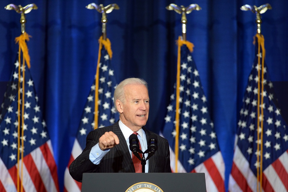 Biden Urges New Democratic Lawmakers to Work Across the Aisle